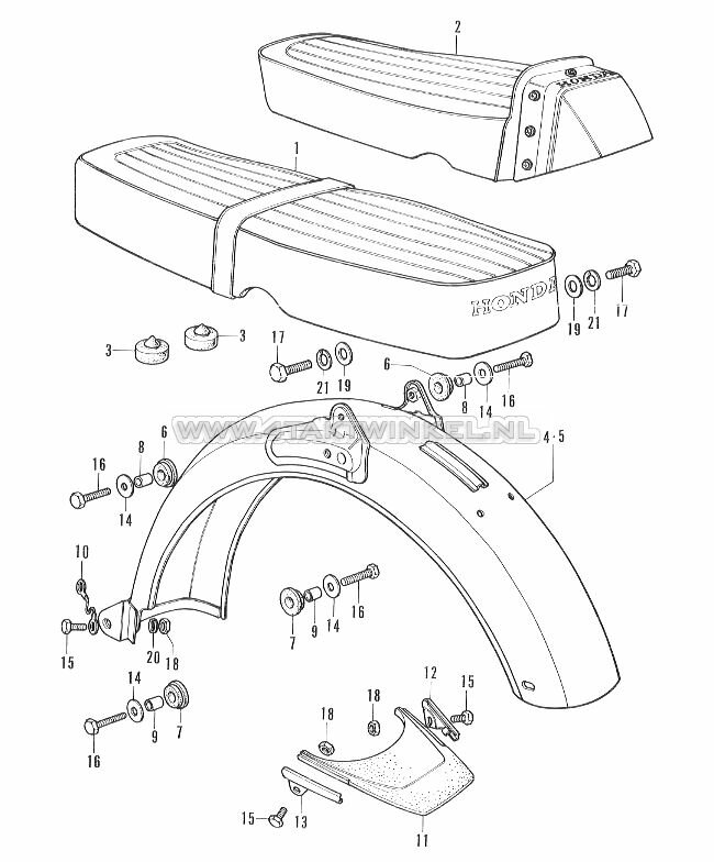 F7 - REAR FENDER - SEAT