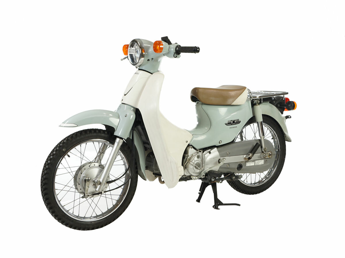 Verkauft ! Honda C110, baby blue, 23211km