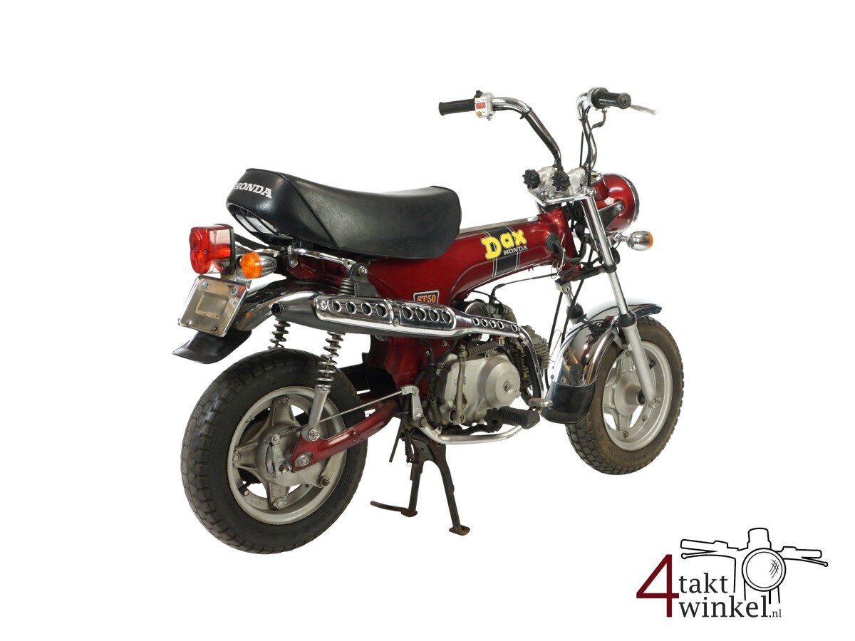 Zu vermieten: Honda Dax, red, 8345km