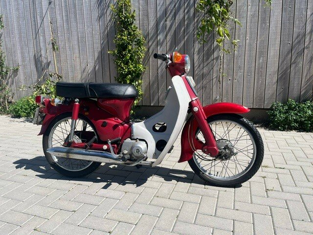 VERKAUFT! Honda C70 OT, rot, 21348 meilen