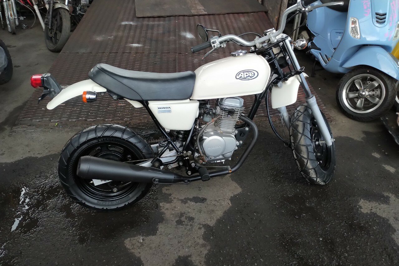 VERKAUFT! Honda Ape 50, Japanisch, Wei&szlig;, 7367 km