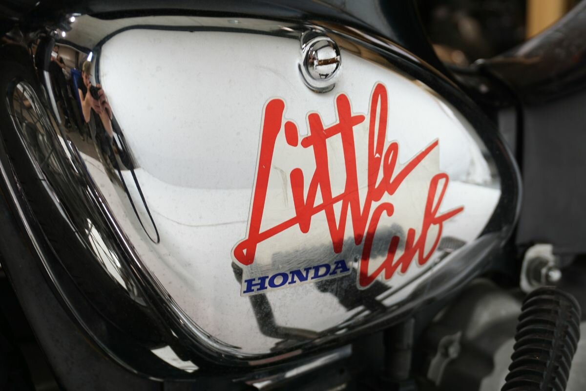 Honda C50 Little Cub, Japanisch, Schwarz, 5884 km