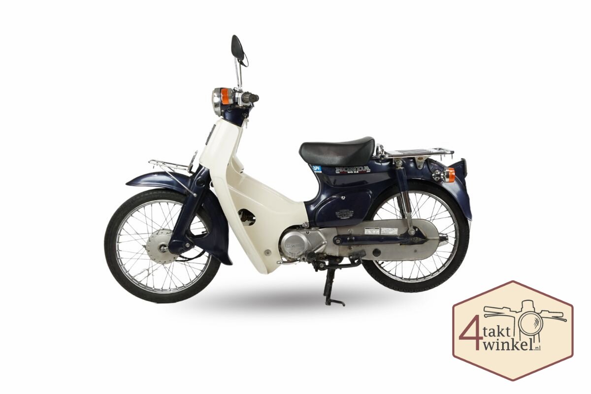 VERKAUFT ! Honda C50 NT Japanisch, Lila, 5191 km, mit niederl&auml;ndischem Kennzeichen