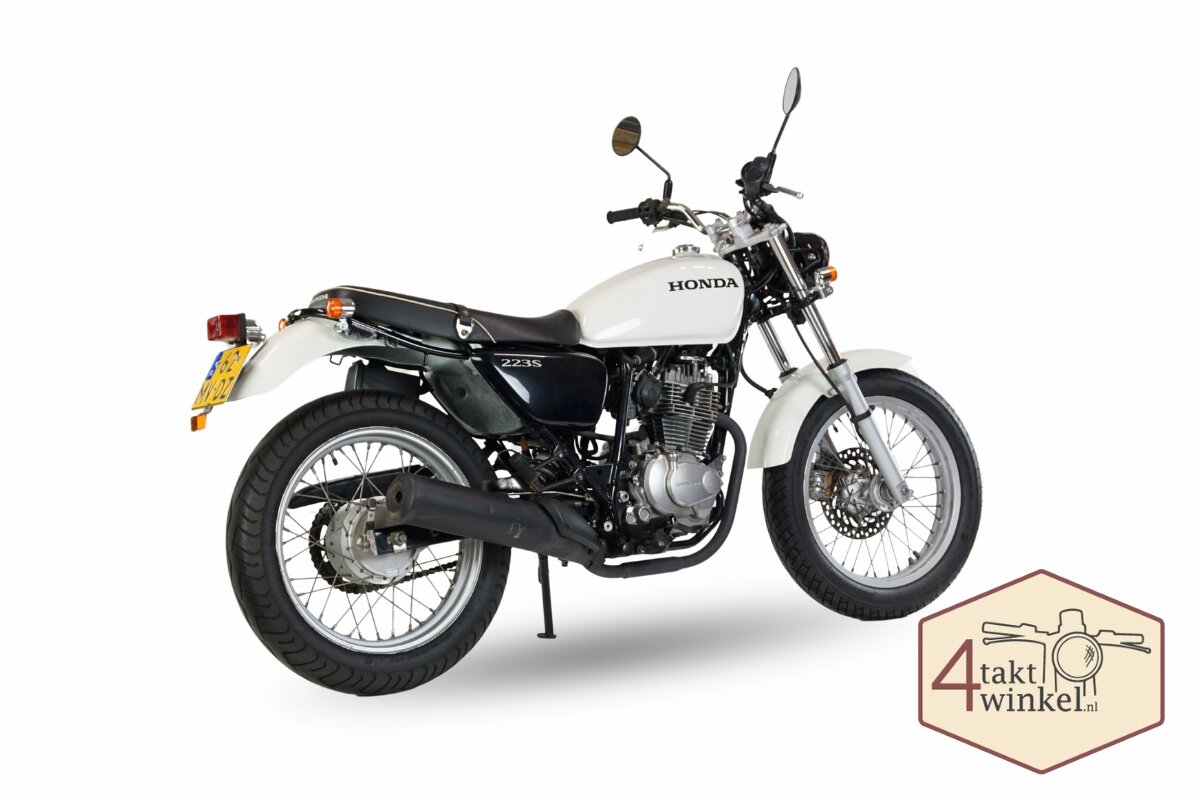 Honda CB223s, Japans, Weiss, 5725km, 2010, mit niederl&auml;ndischem Kennzeichen