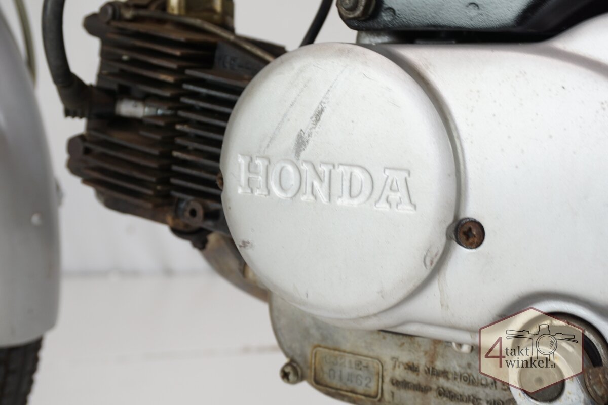 Honda C320s, schwarz