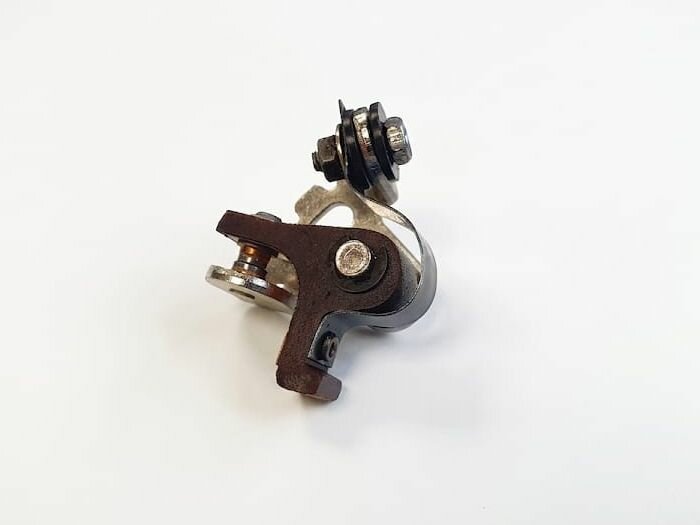 Unterbrecherkontakt C310, C320, 4mm Welle