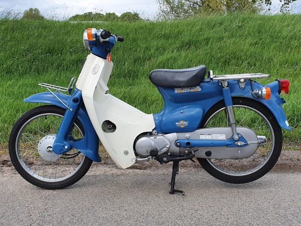 Verkocht! Honda C50 NT Japans, blauw, 6145 km