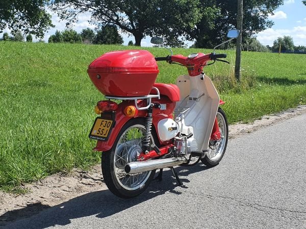 Verkocht! SMC Supercub 50cc, 2669km, Automaat