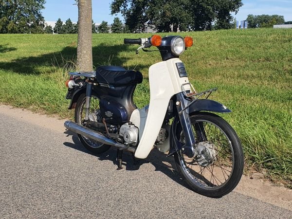 VERKOCHT! Honda C50 NT Japans, blauw, met kenteken!