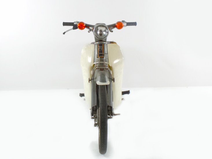 VERKAUFT Honda C70 Japanese, gray, 6785km, with papers!