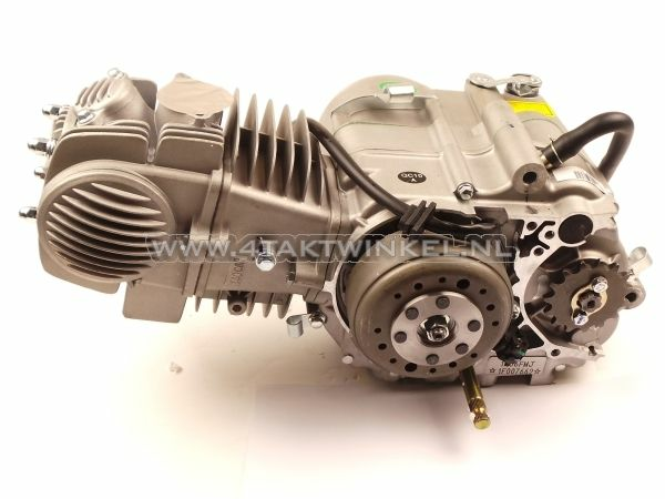 Motor, 140 ccm, manuelle Kupplung, YX, 4-Gang, silber