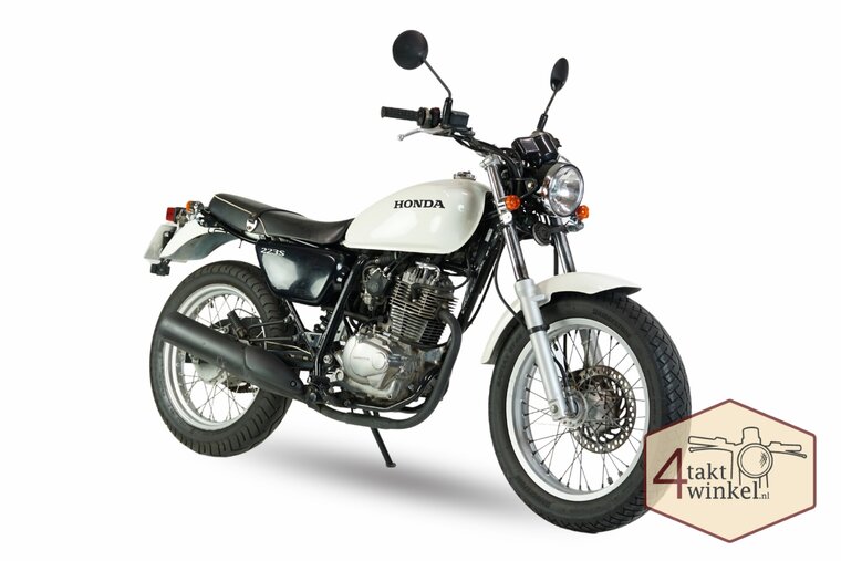 Honda CB223s, Japans, Weiss, 5725km, 2010, mit niederl&auml;ndischem Kennzeichen