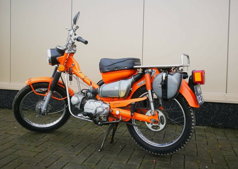 Honda CT90 K4, orange, 2963 Meilen