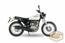 Honda CB223s, Japans, Weiss, 5725km, 2010, mit niederl&auml;ndischem Kennzeichen