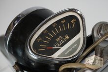 Honda C320s, schwarz