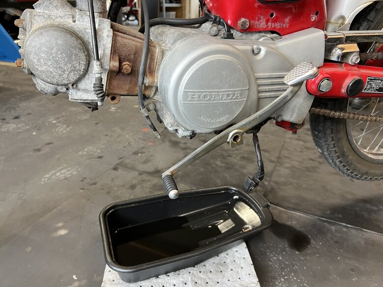 Wie und wie oft sollten Sie das Öl Ihres Mopeds wechseln?