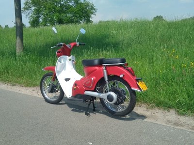 VERKAUFT! Cineco E-Classic, 1000w, Elektro, Rot