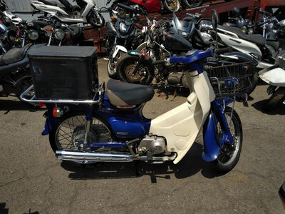 VERKAUFT! Honda C50 PressCub, blue, 25149km