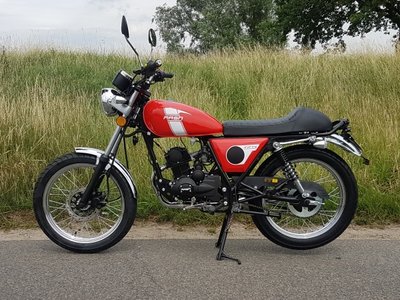 RESERVIERT Mash Fifty, 50cc, rood, Euro 4