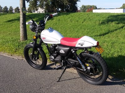 Verkocht! Mash Dirt track, 50cc, Euro 4, wit (niet standaard)